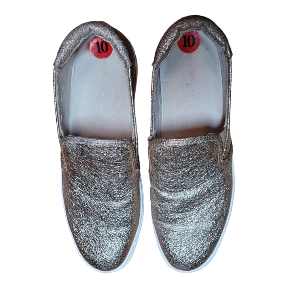 Kenneth Cole Alesy Gold Glittery Sneakers. Size 10.Pre-Owned in good condition - Picture 6 of 6
